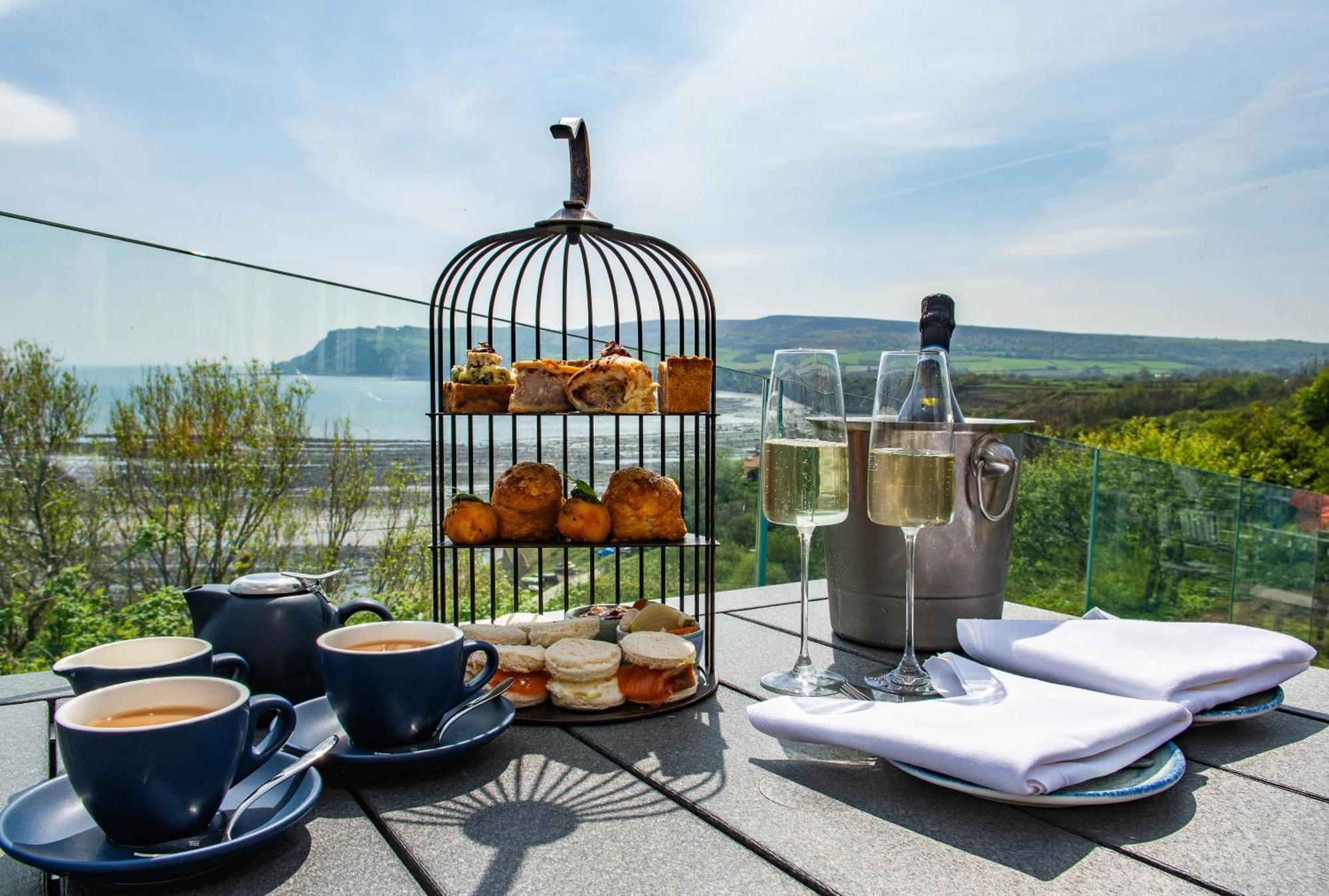 Victoria Hotel Robin Hood's Bay